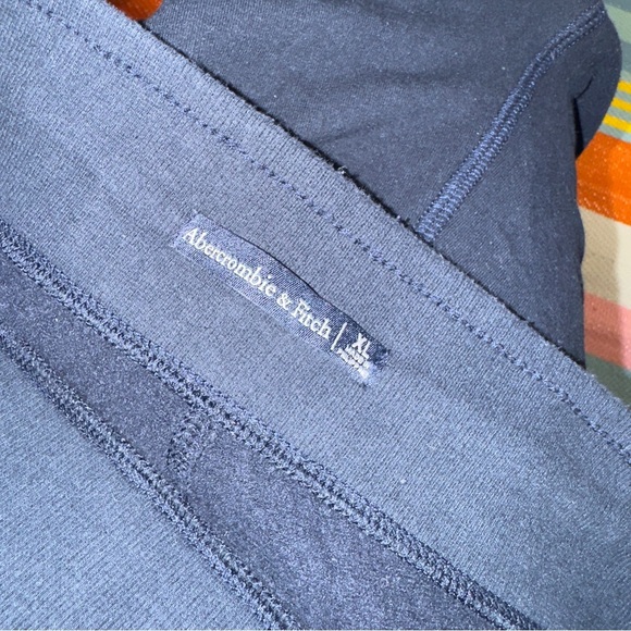 Abercrombie & Fitch Dark Blue Burgundy Sweatpants Boys Kids Size X-Large - Picture 3 of 3